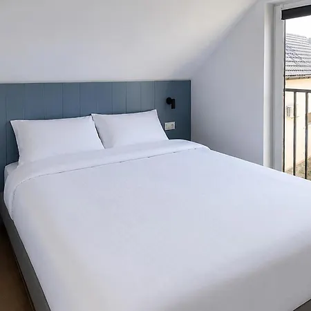 Hébergement de vacances 2 Bedroom Lovely In